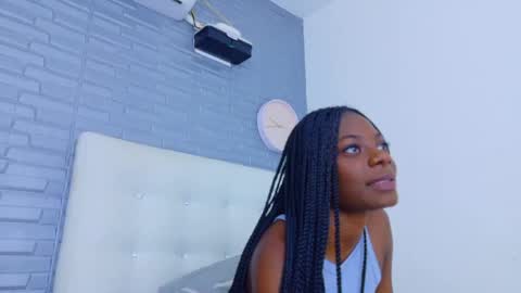 pervert_shydoll online show from May 22, 11:32 pm