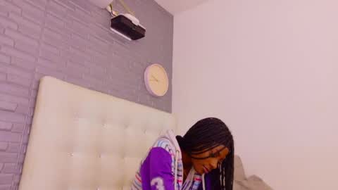 pervert_shydoll online show from June 9, 3:29 am