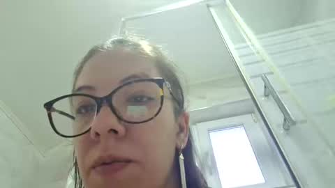 Lisa -  online show from January 1, 2:31 pm