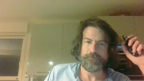 Snapshot of pesketig42 chatting on February 23, 11:13 pm pesketig42 online show from February 23, 11:13 pm