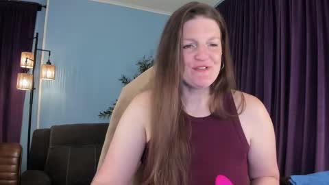 Kelly online show from March 15, 12:00 pm