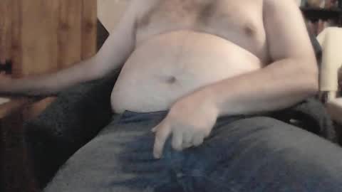 Snapshot of peter40770 chatting on June 18, 2:45 am peter40770 online show from June 18, 2:45 am