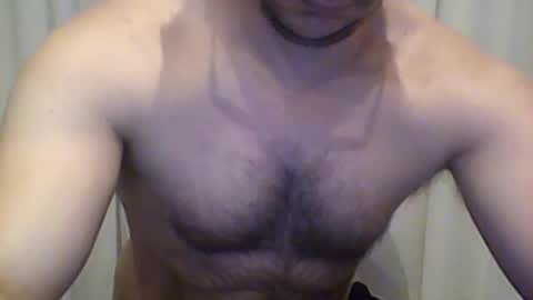 Snapshot of peter_7776 chatting on July 18, 9:24 am peter online show from July 18, 9:24 am