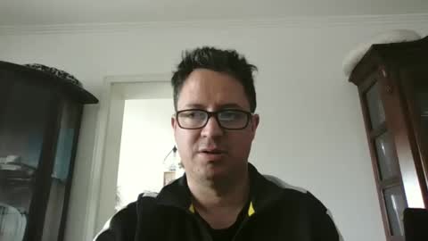 Peter online show from March 10, 11:10 am