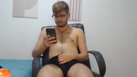 FELIPE online show from December 19, 2:46 pm