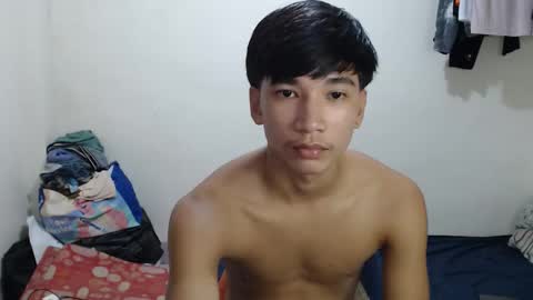 peterfan07 online show from November 24, 12:49 pm