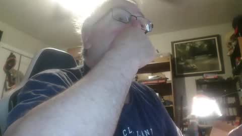 Snapshot of peterinohio57 chatting on July 21, 11:34 am peterinohio57 online show from July 21, 11:34 am