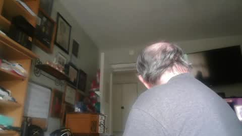 Snapshot of peterinohio57 chatting on August 2, 6:17 pm peterinohio57 online show from August 2, 6:17 pm