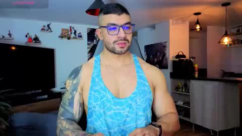 Snapshot of peterjack7 chatting on December 20, 2:51 am Peter Jack online show from December 20, 2:51 am