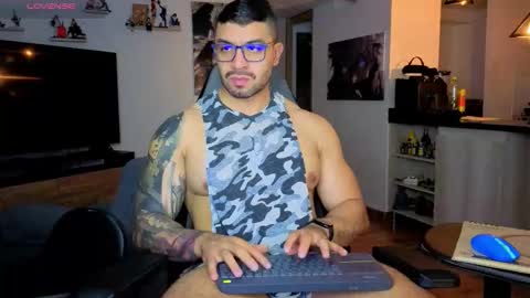 Snapshot of peterjack7 chatting on January 7, 2:47 am Peter Jack online show from January 7, 2:47 am