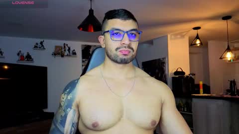 Snapshot of peterjack7 chatting on January 9, 3:09 am Peter Jack online show from January 9, 3:09 am