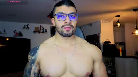 Snapshot of peterjack7 chatting on January 12, 1:55 am Peter Jack online show from January 12, 1:55 am