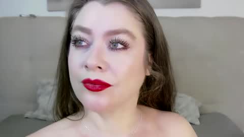 Peters Emily online show from February 8, 6:12 pm