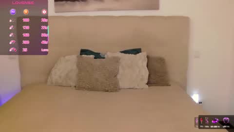 Peters Emily online show from September 9, 12:26 pm