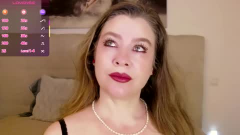 Peters Emily online show from March 16, 10:47 pm