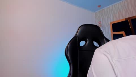 PETES EVANS new account online show from January 12, 11:21 pm