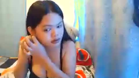 petite_angelxxx online show from July 24, 4:27 pm