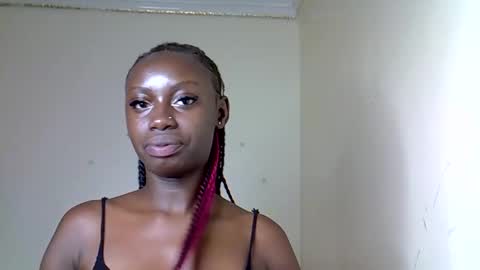 Charm online show from April 1, 8:06 pm