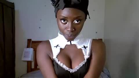 Charm online show from April 17, 10:24 pm