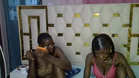 Lunar online show from April 19, 8:02 am