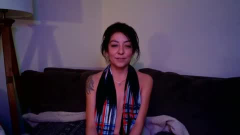 Snapshot of petite_treat_ chatting on December 2, 10:07 am petite treat online show from December 2, 10:07 am