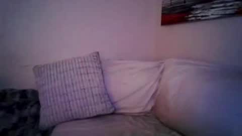 petite treat  online show from January 6, 6:28 am