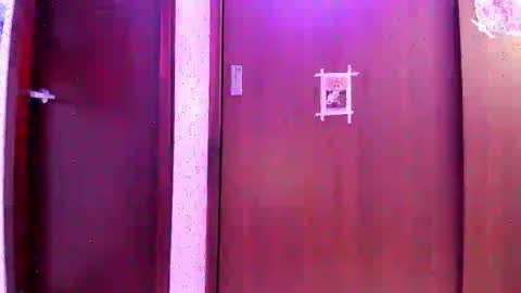 Lunna online show from October 18, 11:05 pm