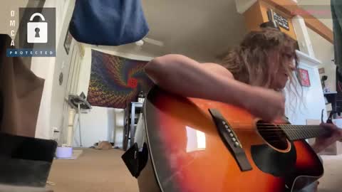 Snapshot of petitejewel chatting on March 12, 6:44 pm Jules online show from March 12, 6:44 pm