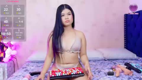petitelittlemissy online show from July 19, 7:50 pm