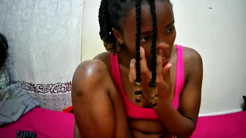 petitetasha online show from November 27, 12:46 am