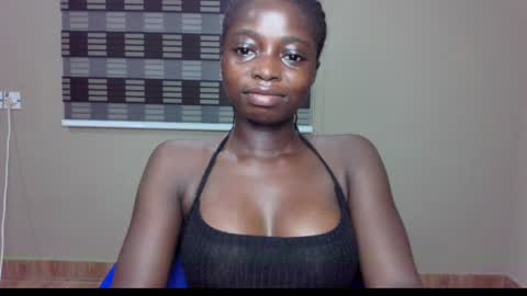 petitexxebony online show from June 10, 7:13 pm