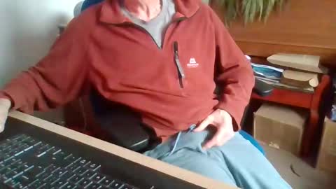 petitwilly online show from February 10, 2:32 pm