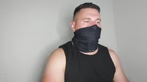 Snapshot of petru919 chatting on June 19, 9:18 pm petru919 online show from June 19, 9:18 pm