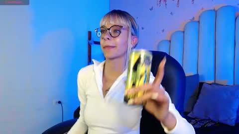 Peyton online show from September 17, 4:47 am