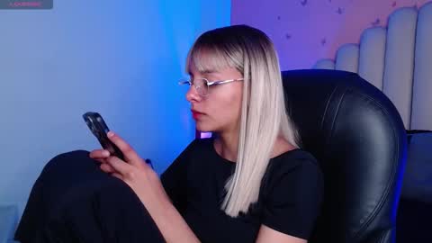 Peyton online show from October 14, 3:40 am