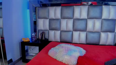 peyton_wat20 online show from September 27, 7:02 am