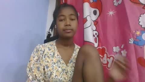 Snapshot of phania185885 chatting on May 19, 5:47 am phania185885 online show from May 19, 5:47 am