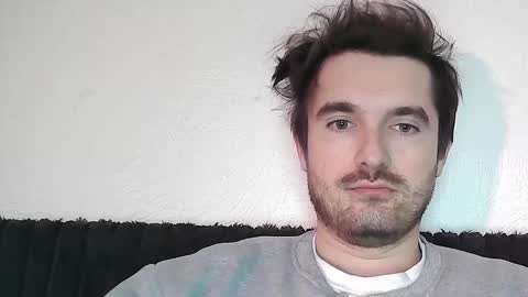 Snapshot of philborison chatting on February 8, 9:56 am PhilipBorison online show from February 8, 9:56 am