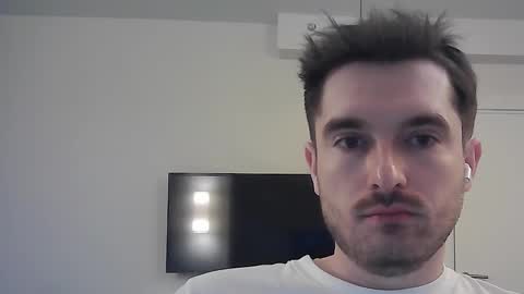 Snapshot of philborison chatting on February 16, 4:42 am PhilipBorison online show from February 16, 4:42 am