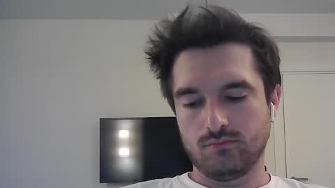 Snapshot of philborison chatting on September 17, 5:53 am PhilipBorison online show from September 17, 5:53 am