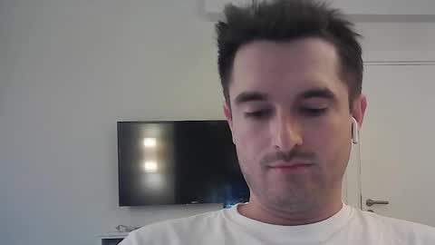 Snapshot of philborison chatting on September 28, 12:43 pm PhilipBorison online show from September 28, 12:43 pm