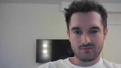 Snapshot of philborison chatting on October 3, 4:53 am PhilipBorison online show from October 3, 4:53 am