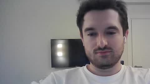 PhilipBorison online show from February 10, 6:39 am