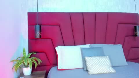 Milo online show from March 24, 11:37 am