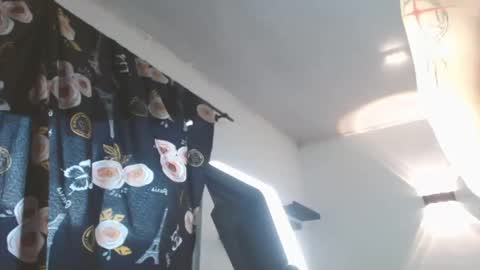 Philip online show from February 25, 10:30 pm