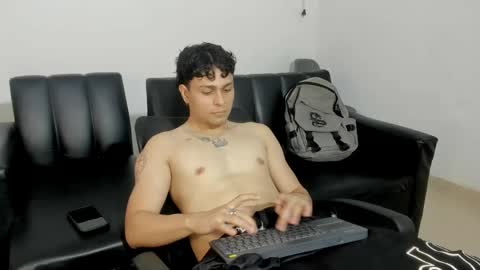 Philip online show from April 13, 8:47 pm