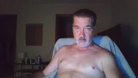 slave online show from October 14, 9:43 am