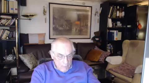 Snapshot of philoumis2 chatting on January 14, 3:57 pm Philippe online show from January 14, 3:57 pm