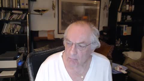 Snapshot of philoumis2 chatting on January 28, 11:50 pm Philippe online show from January 28, 11:50 pm