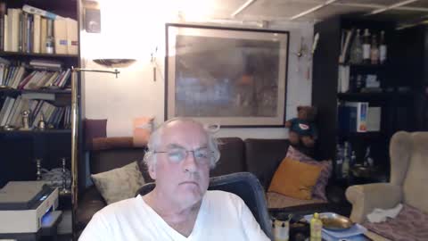 Snapshot of philoumis2 chatting on January 29, 8:35 pm Philippe online show from January 29, 8:35 pm